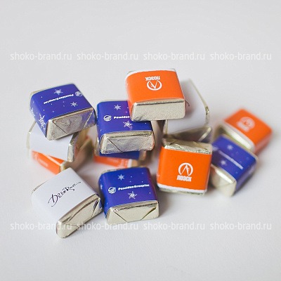 Конфеты с логотипом Соланж