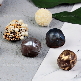 Набор шоколадных трюфелей ручной работы 12 шт