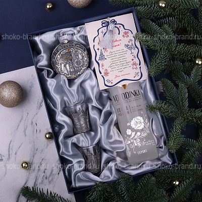 Новогоднее серебро